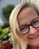 Helen is single in Foothills, AB CAN