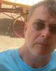 Wayne is single in Magee, MS USA