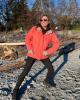 Elle is single in Anacortes, WA USA
