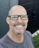 Lincoln is single in Hinsdale, IL USA