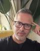 Hendrik is single in Beverly Hills, CA USA