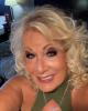 Eileen is single in Hollywood, FL USA