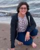Julie is single in Evanston, IL USA