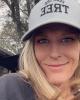 Laurie is single in Mary Esther, FL USA