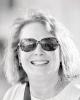 Shelley is single in Covington, KY USA