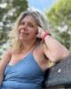 Dora is single in Parrish, FL USA