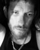 Travis is single in Hutchinson, KS USA