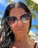 Lina is single in Farmingdale, NJ USA