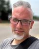 Chris is single in Hoffman Estates, IL USA