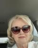 Rosie is single in Glen Ellyn, IL USA