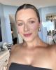 Eviona is single in Clearwater, FL USA