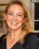Leslie is single in New York, NY USA