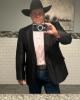 Stewart is single in Utica, KY USA