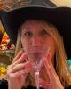 Lisa is single in Manhattan, IL USA