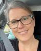 Julia is single in Palatine, IL USA