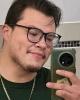 Oscar is single in Worthington, MN USA