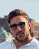 Leo is single in Philadelphia, PA USA