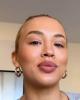 Robin is single in Holtsville, NY USA