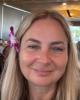 Anna is single in Barrington, IL USA