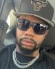 Que is single in Little Elm, TX USA
