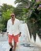 Oscar is single in Willoughby, OH USA