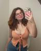 Elizabeth is single in Los Angeles, CA USA