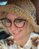 Laurie is single in Carnegie, PA USA