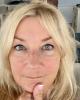 Di is single in Walpole, MA USA