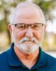 Lee is single in Mitchell, SD USA