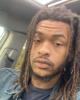 Que is single in Nashville, TN USA