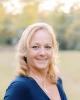Ann is single in Artesia Wells, TX USA