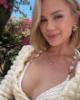 Lina is single in Chicoutimi, QC CAN