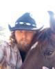 Johnny is single in Jonesville, FL USA