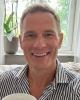 Geoffrey is single in Chicago, IL USA