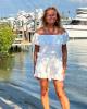 Linda is single in Saint Petersburg Beach, FL USA