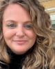 Kelly is single in Hoffman Estates, IL USA