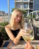 Chelsea is single in Manhattan, NY USA