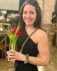 Sara is single in Knoxville, TN USA