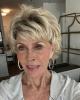 Elizabeth is single in Centennial, CO USA