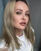 Helena is single in Absaraka, ND USA