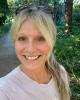 Amanda is single in New Hyde Park, NY USA