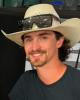 Gavin is single in Tulare, CA USA