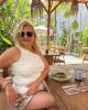 Beata is single in Boisbriand, QC CAN