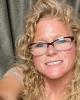 Lisa is single in Paramount, CA USA