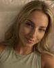 Caroline is single in Magog, QC CAN