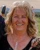 Karen is single in Clive, AB CAN