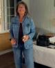 Karen is single in Camas, WA USA
