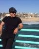 Artan is single in Tarzana, CA USA