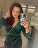 Kim is single in Warwick, RI USA
