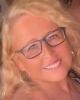 Kim is single in Palmetto, FL USA